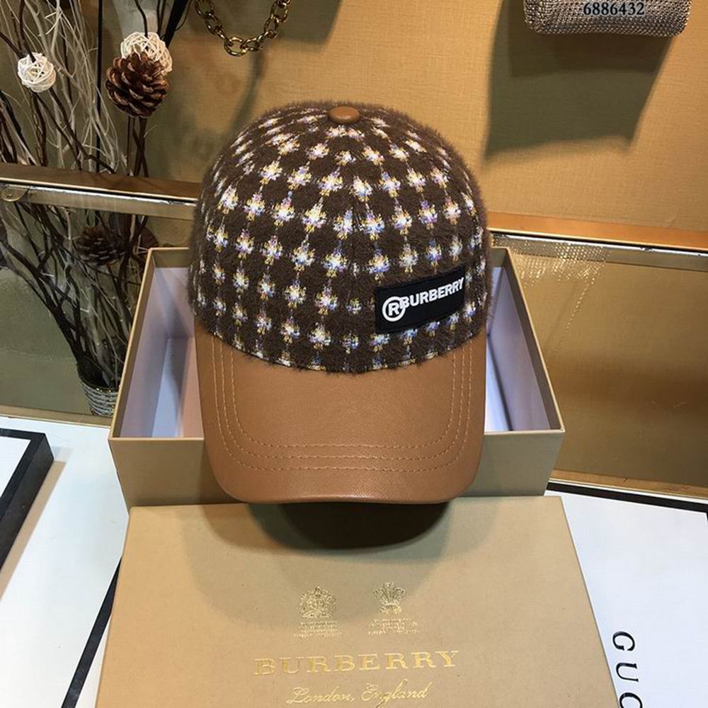 B**rry hat